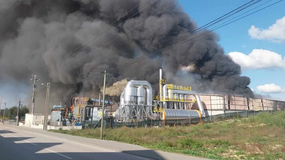 Incendio Fábrica Paletes