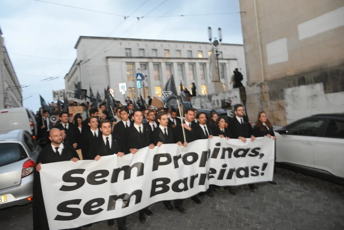 Manifestação estudantes - Propinas