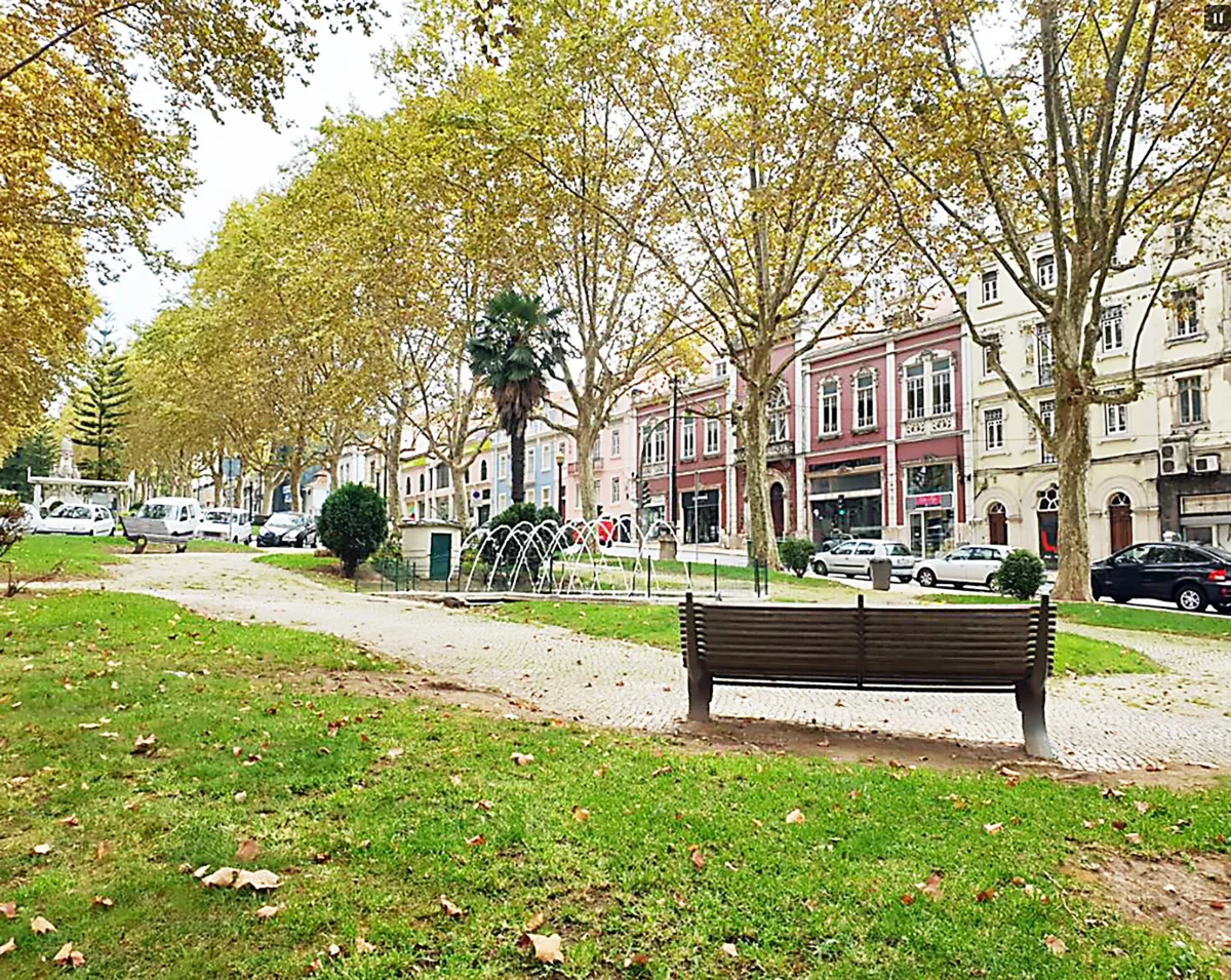 Avenida Sá Da Bandeira