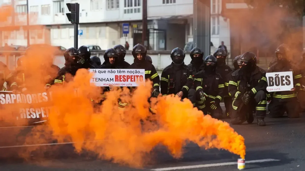 Bombeiros Protesto