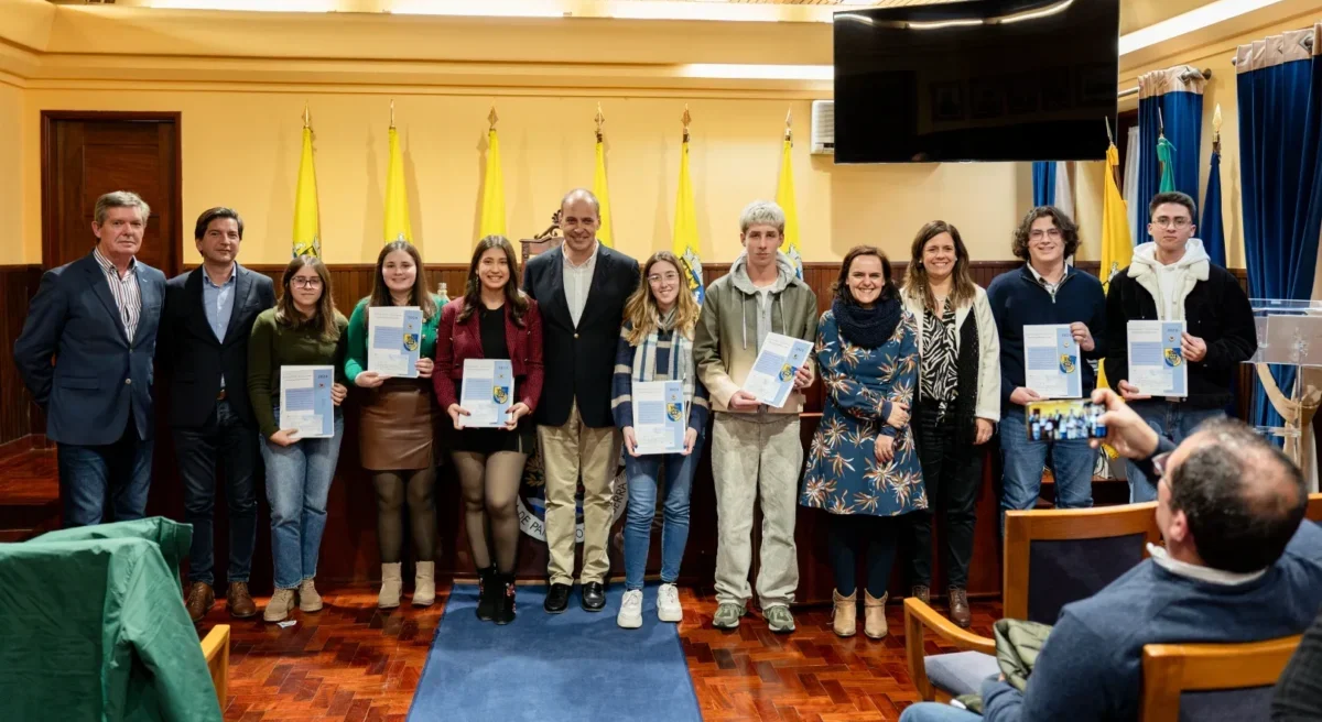 Entrega De Bolsas De Estudo Do Ensino Superior Pampilhosa Da Serra 1