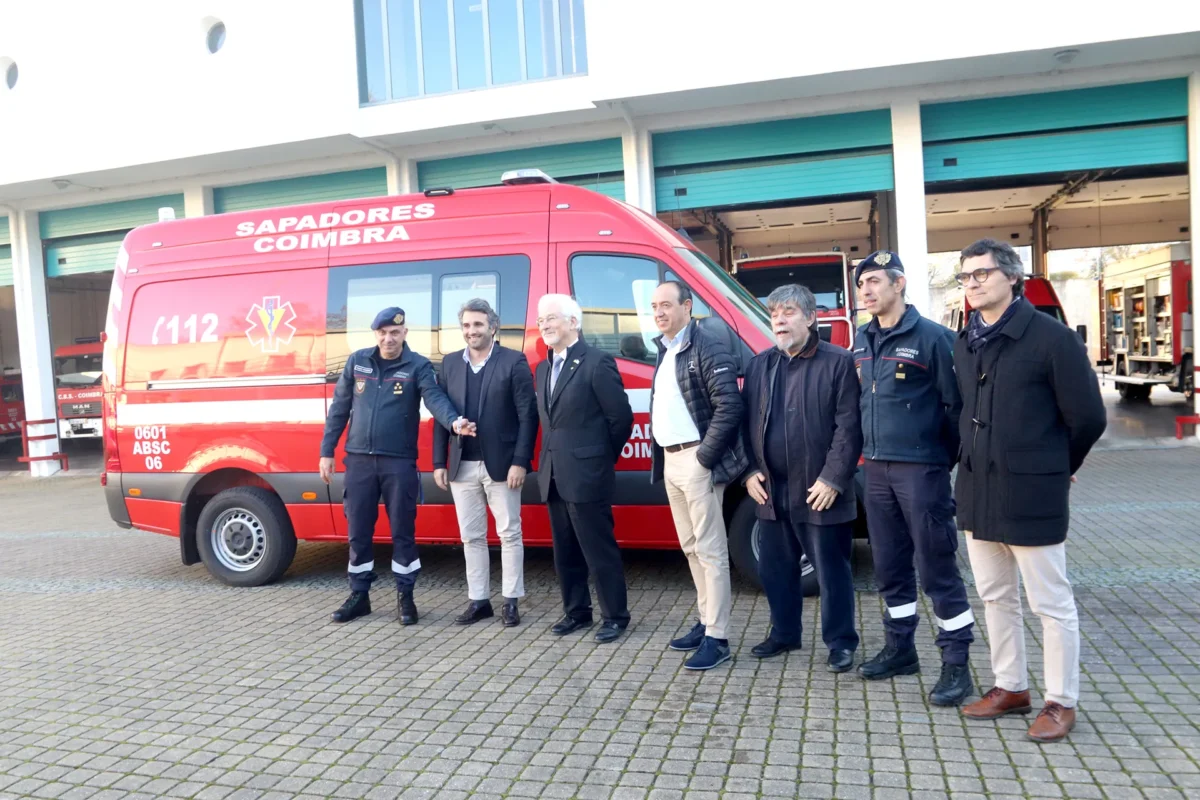 P3 Nova Ambulância Bombeiros Sapadores De Coimbra Fig 58 T