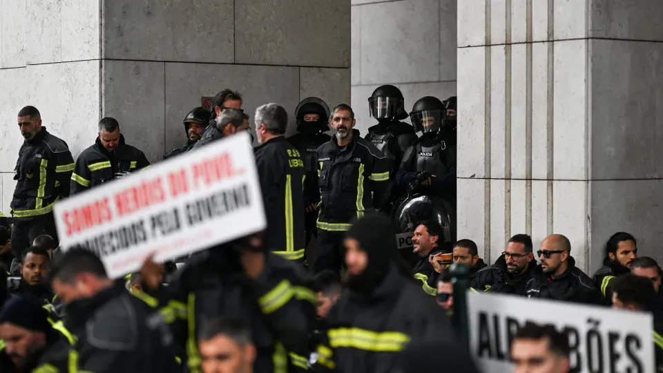 Manifestação Bombeiros