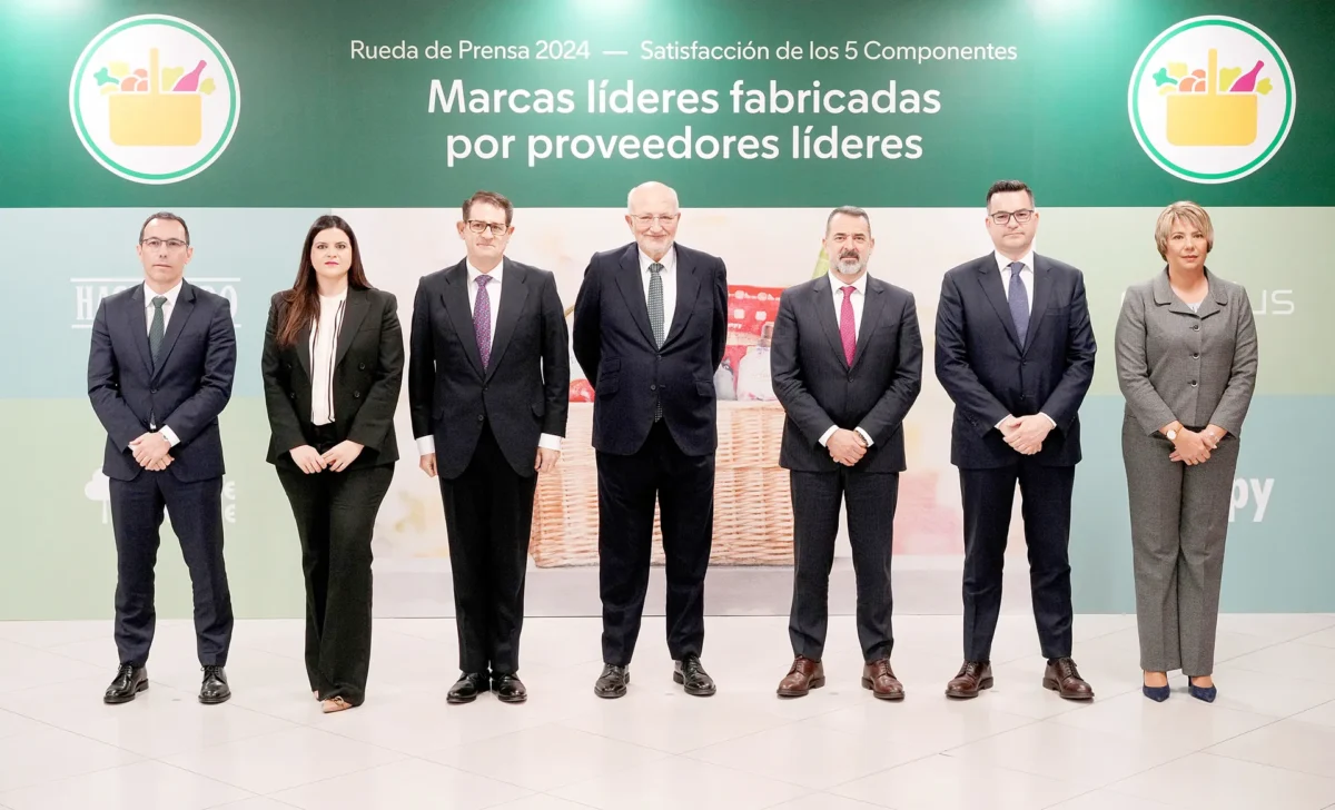 Mercadona Juan Roig E Membros Do Comité De Direção Da Mercadona Após A Conferência De Imprensa 2024 T