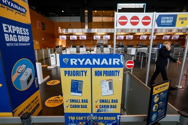 Ryanair 2